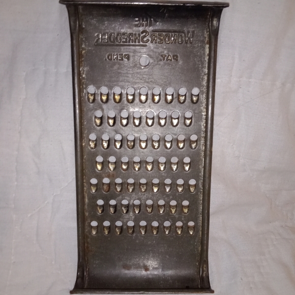 The Wonder Shredder Mid Century Modern Cheese Shredder Decor - Picture 4 of 4